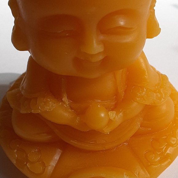100% Pure Beeswax Laughing Buddha Candle - Picture 6 of 8